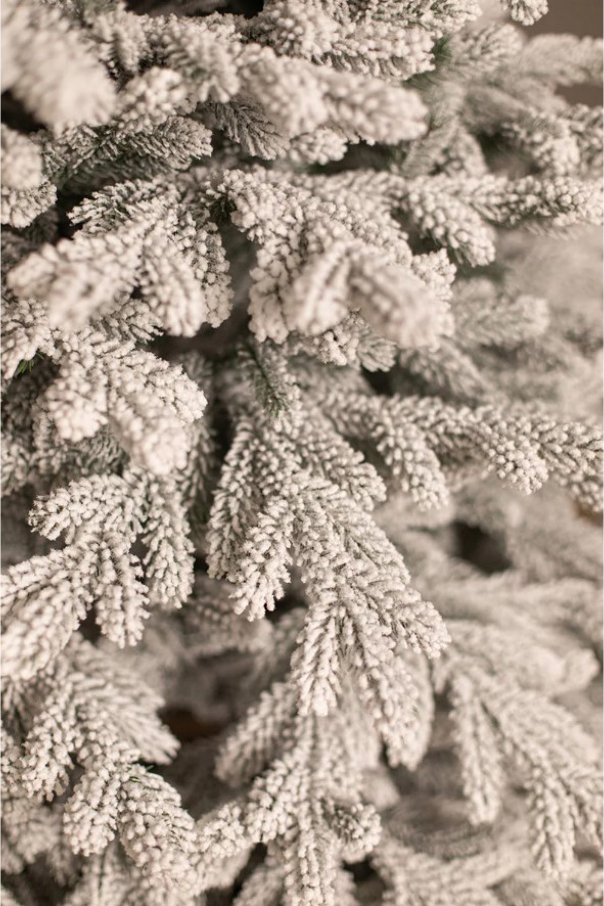 Ёлка литая заснеженная Закарпатская 180 см | новогодняя заснеженная елка